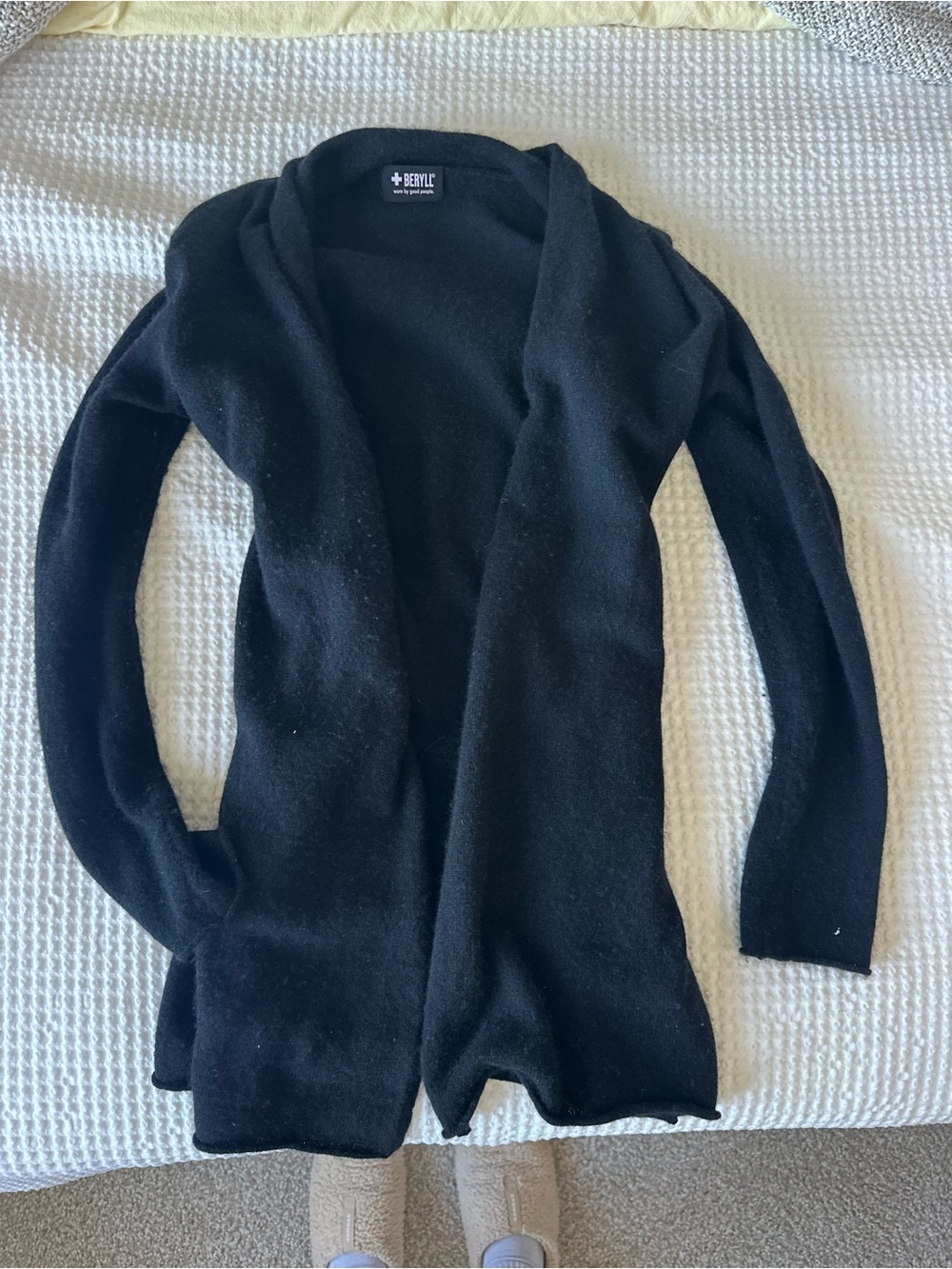 Beryll 100% Cashmere Black Open-Front Women's Cardigan Sweater